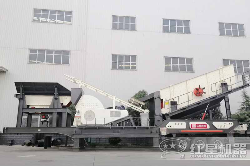 与给料机、破碎机一起搭载的新型车载可移动筛砂机